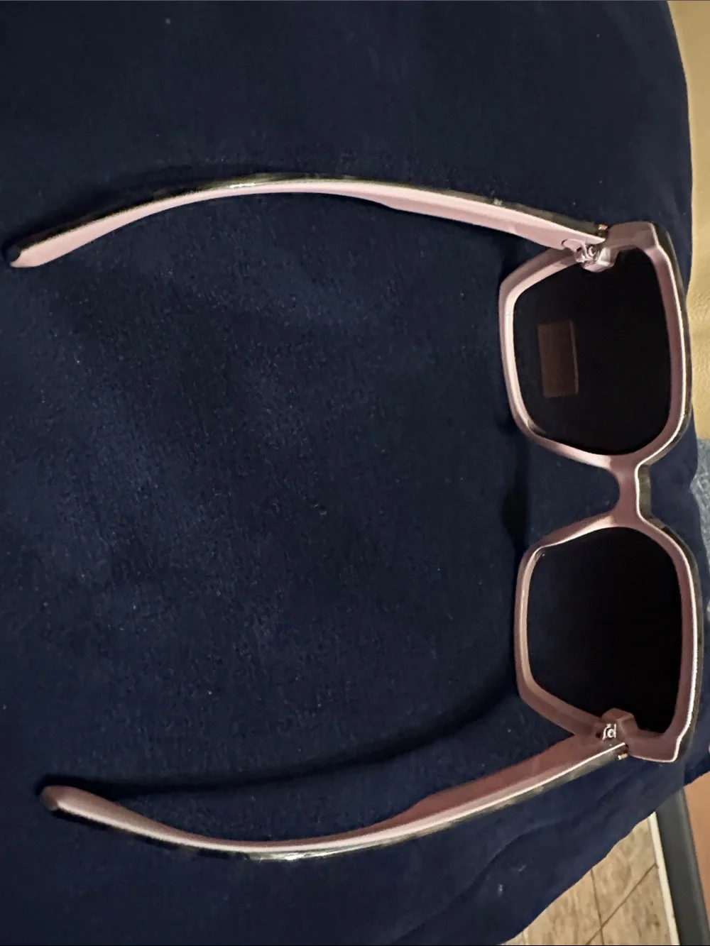 Jones New York Women’s Large Framed Pink Leopard Print Sunglasses